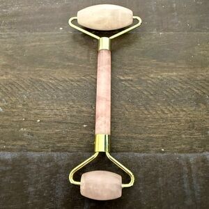 Rose Quartz Face Roller